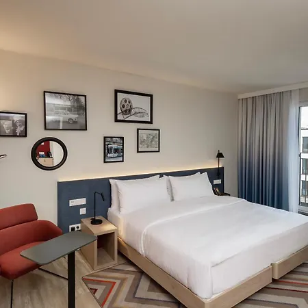 Hampton By Hilton Babelsberg 3* 波茨坦