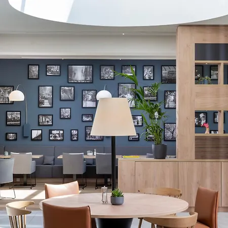 Hampton By Hilton Babelsberg 3*