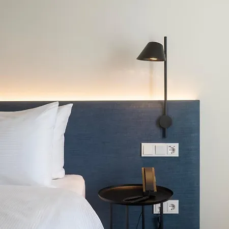 Hampton By Hilton Babelsberg 酒店