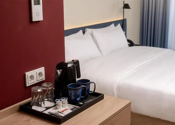 Hotell Hampton By Hilton Babelsberg 3*