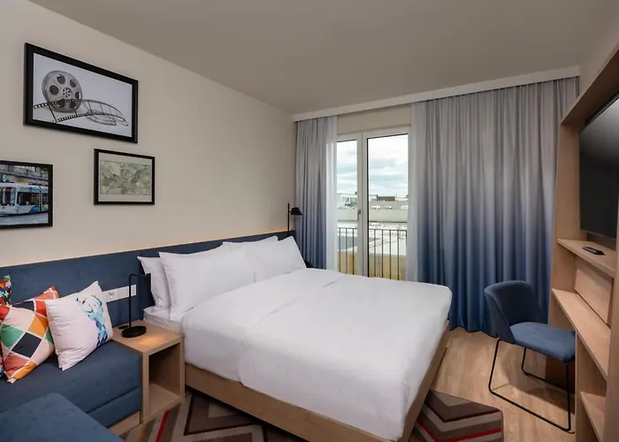 Hampton By Hilton Babelsberg Hotell