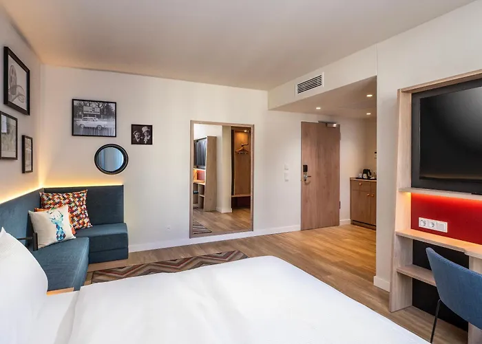 酒店 Hampton By Hilton Babelsberg 3*