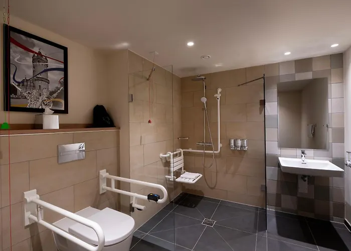 Hampton By Hilton Babelsberg Hotell 3*